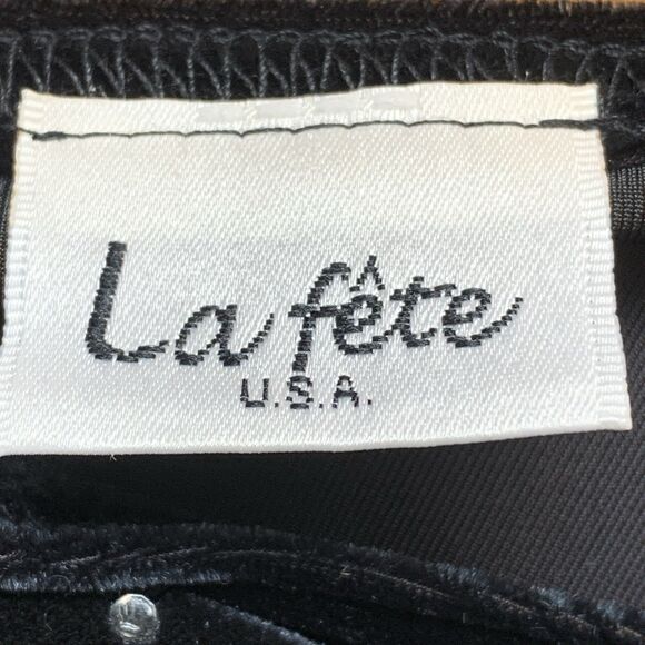 La Fete USA Black Velvet Long Sleeve Pullover Top Rhinestone Front Size S/M - Picture 2 of 5